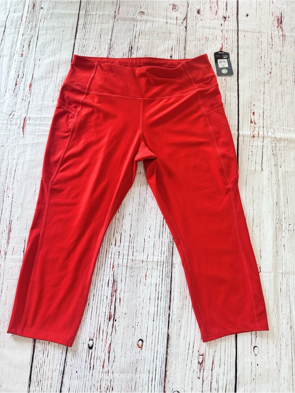 Avia XXL 20 Soleil Red Fashion Capri Leggings High Rise Side Pockets NWT